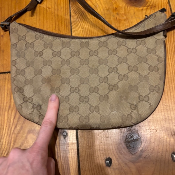 Small Gucci Hobo 7/1/2"x9/3/4" - Picture 8 of 8